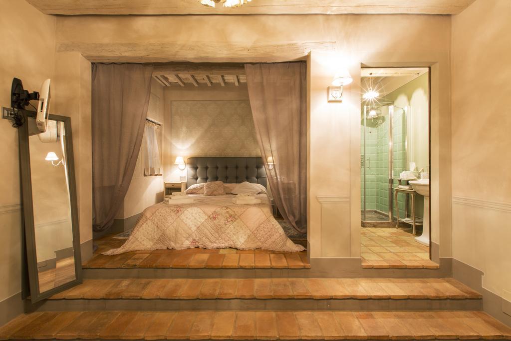 Le Bifore Cortona Room photo