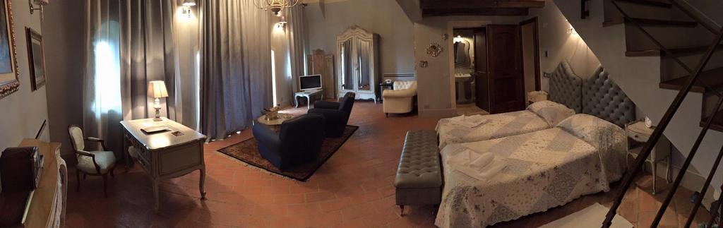Le Bifore Cortona Room photo